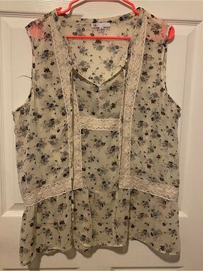 DR2 Cream Floral Lace-Trim Sleeveless Camisole